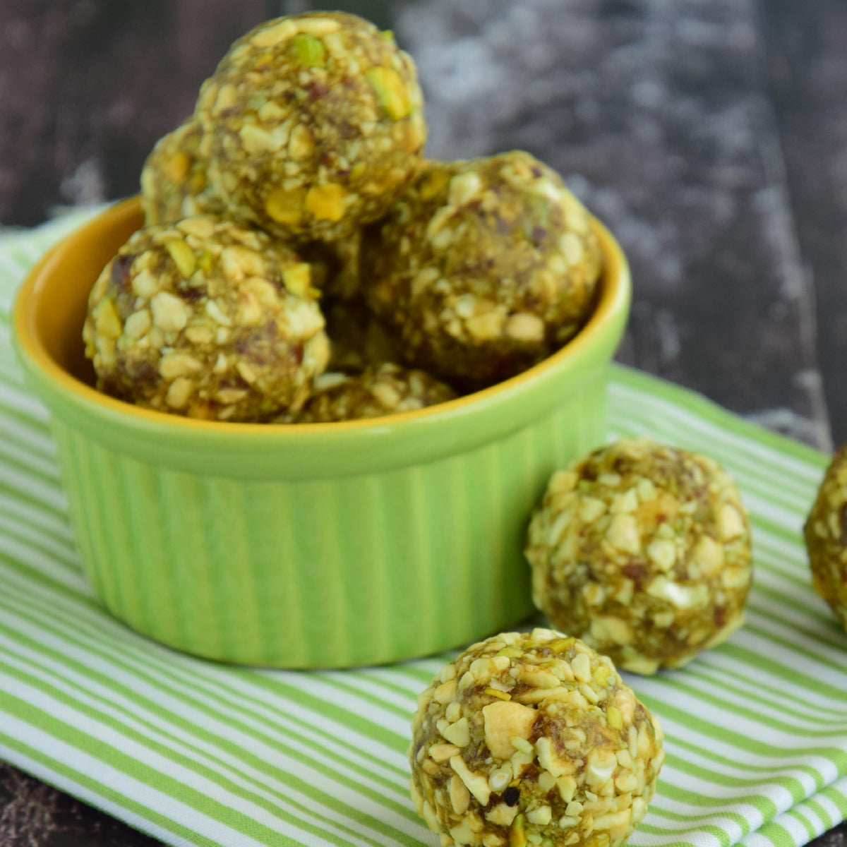 Organic Pistachio Halves California Grown Unsalted