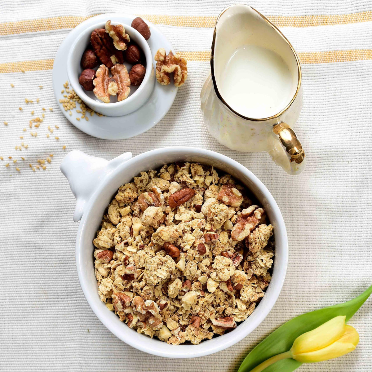 Flaxseed Nut Granola with Walnuts and Hazelnuts